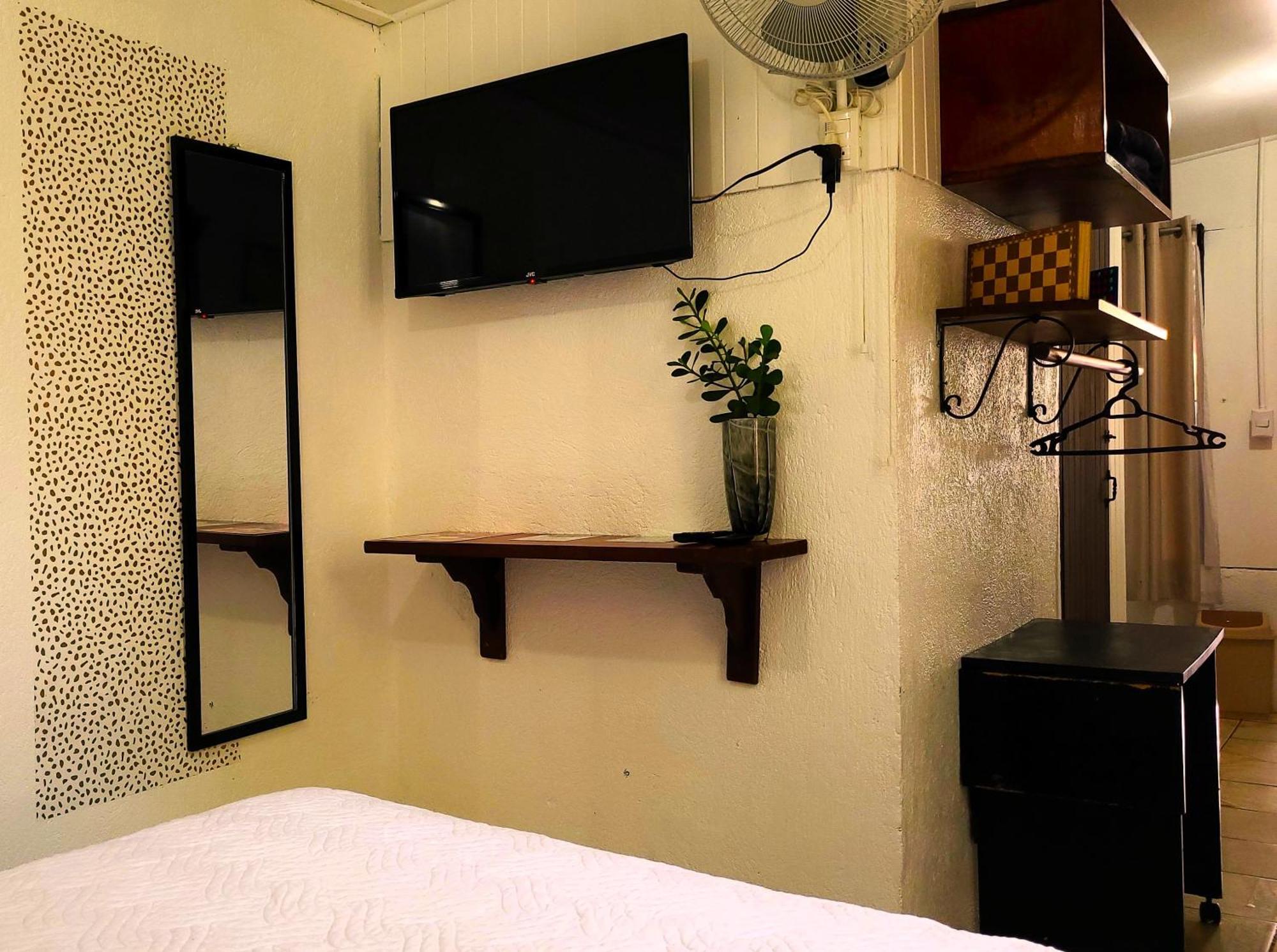 Tico Bed & Breakfast La Fortuna Bagian luar foto