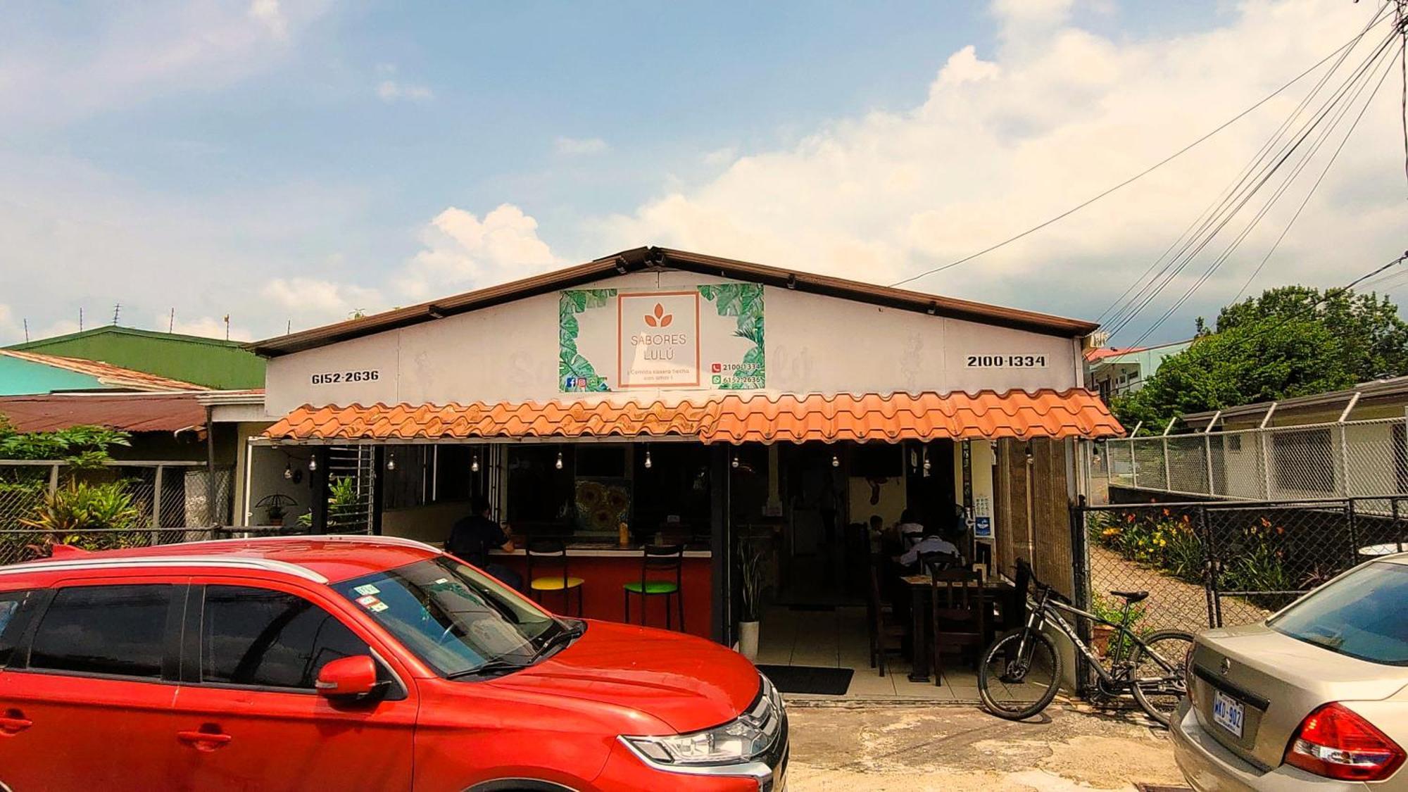 Tico Bed & Breakfast La Fortuna Bagian luar foto