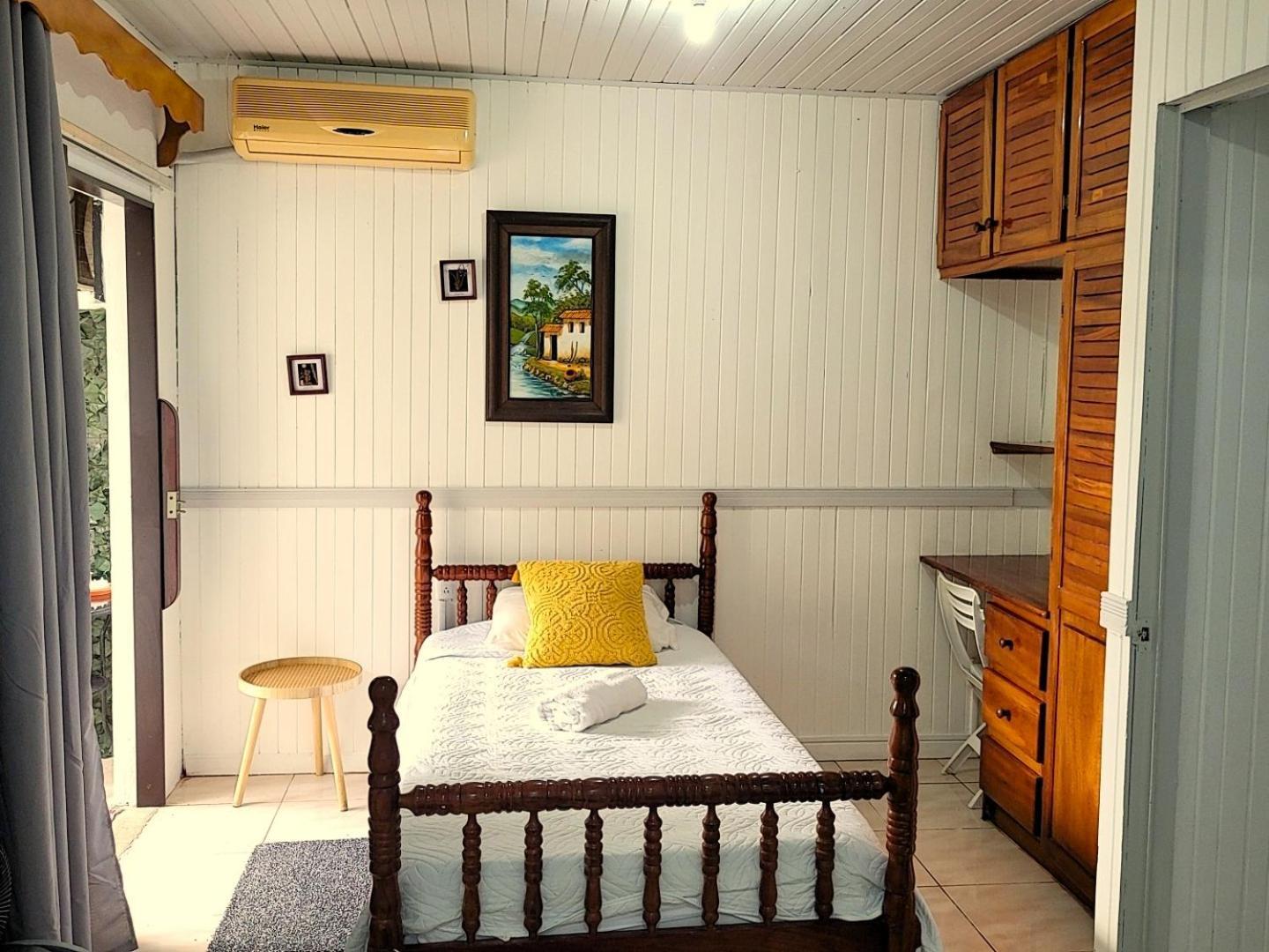 Tico Bed & Breakfast La Fortuna Bagian luar foto